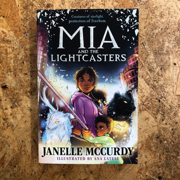 Mia And The Lightcasters | Janelle McCurdy