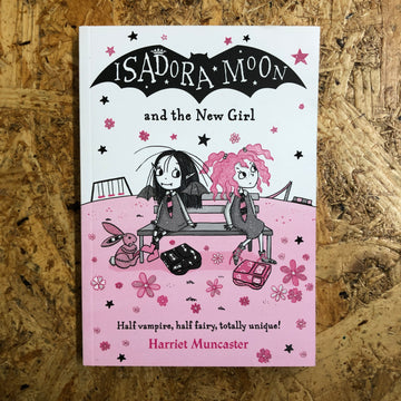 Isadora Moon And The New Girl | Harriet Muncaster