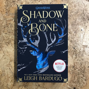 Shadow And Bone | Leigh Bardugo