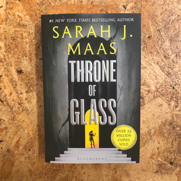 Throne Of Glass | Sarah J. Maas